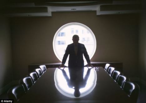 article-2270211-173CD250000005DC-373_634x447