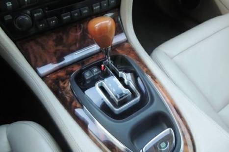 00E0E_98z7qbolIeM_600x450